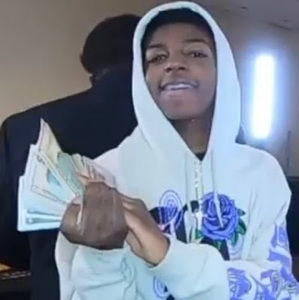 Meet your Posher, Darius